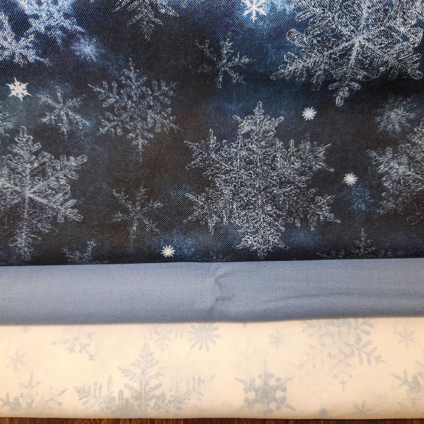 Blue & White Snowflake 3-Yard Bundle