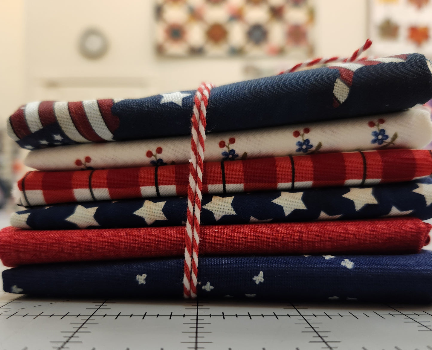 Patriotic Fat Quarter Bundle (6)