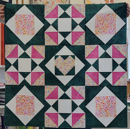 Meet Me In Amsterdam Floral Kit