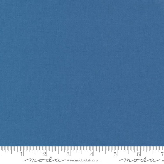 Bella Solids Sea 9900 138 Moda #1