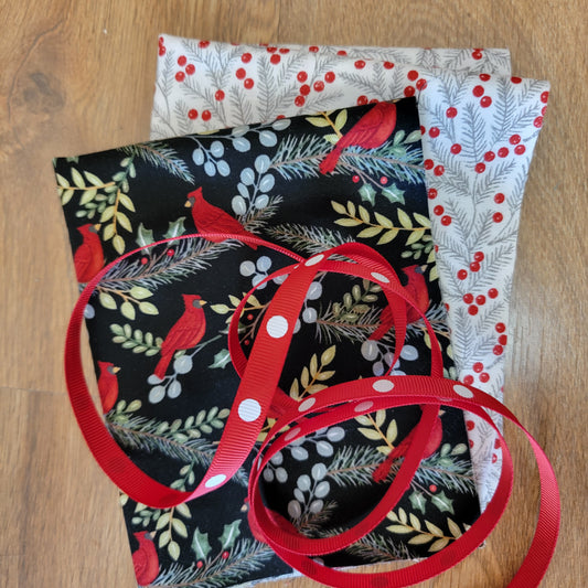 Drawstring Pouch - Berry & Pine (black/white)